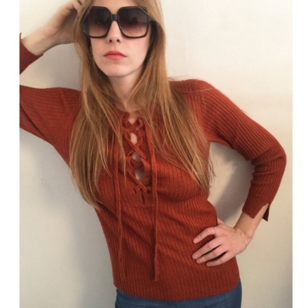 Nathalie Dumeix Sweater in Tomettes